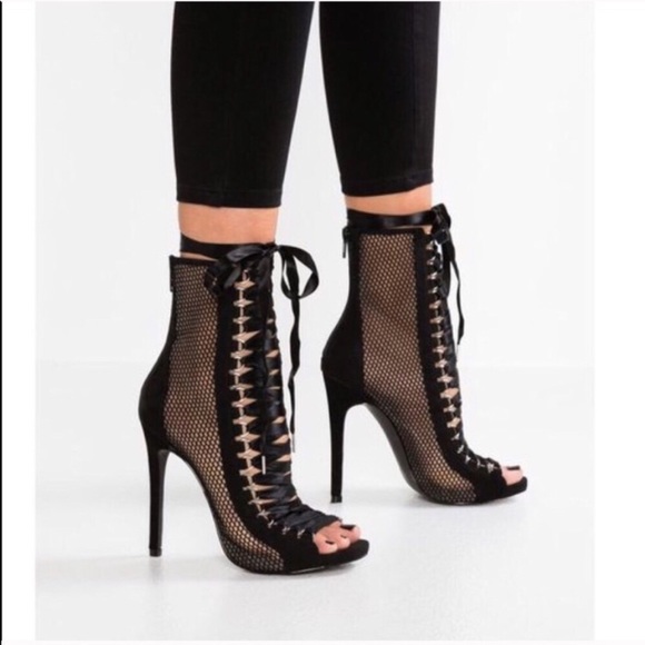 Steve madden fuego lace up booties Clearance